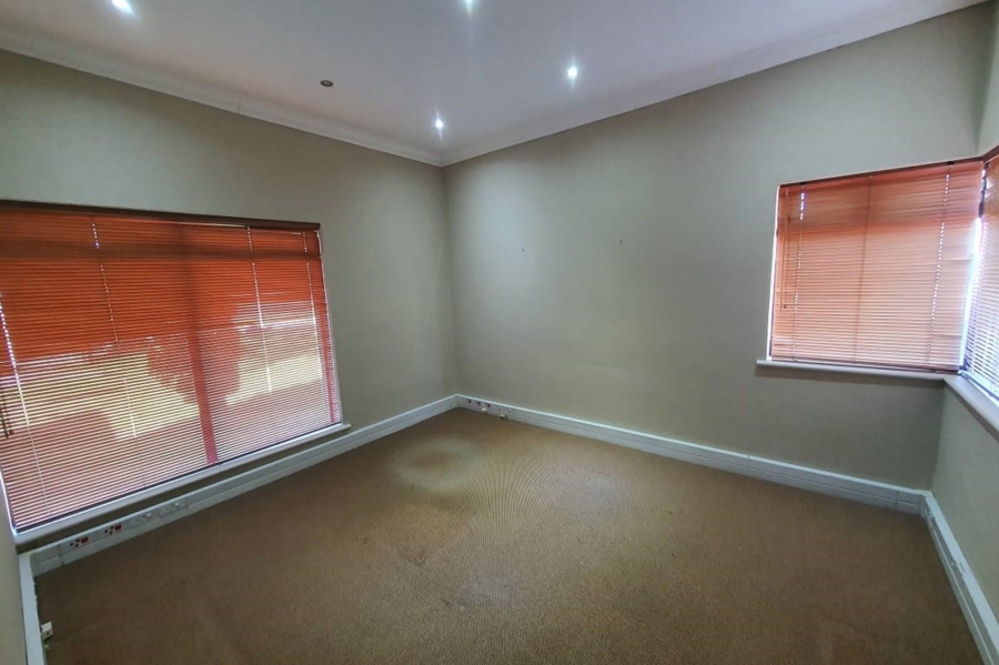 Commercial Property for Sale in Newton Park Eastern Cape